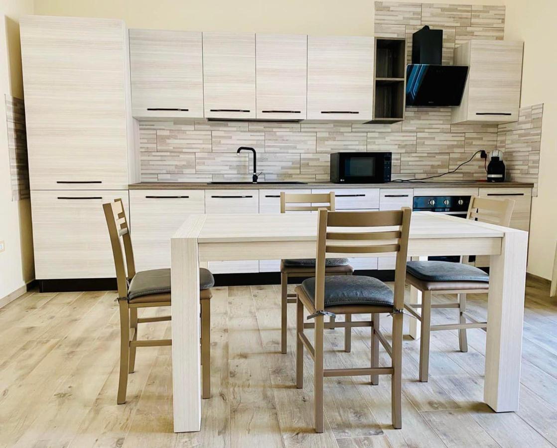 Nuova Residenza Dei 7 Pini A Pochi Passi Dal Mare Apartment ปอร์โตปีโน ภายนอก รูปภาพ
