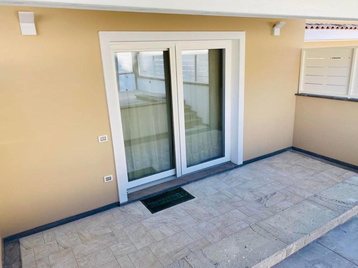 Nuova Residenza Dei 7 Pini A Pochi Passi Dal Mare Apartment ปอร์โตปีโน ภายนอก รูปภาพ