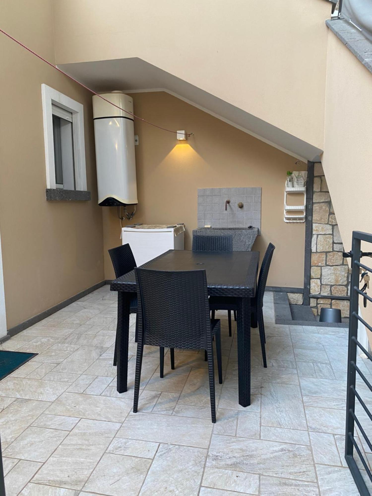 Nuova Residenza Dei 7 Pini A Pochi Passi Dal Mare Apartment ปอร์โตปีโน ภายนอก รูปภาพ